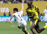 官方网站-欧超杯赛程吃紧，比利亚雷亚尔关键时刻复出首秀，引发热议，年轻球员得到机会的简单介绍-官方网站